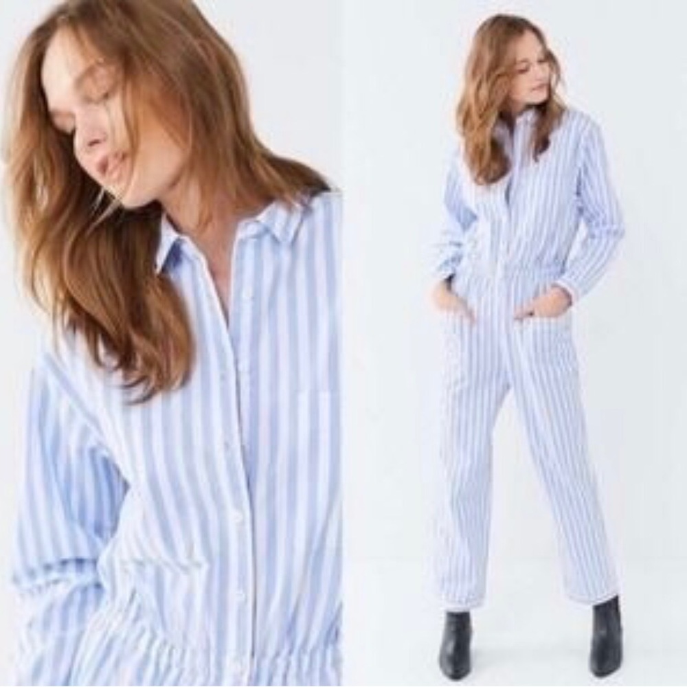 Urban Outfitters Blue & White Striped Jumpsuit Size Medium